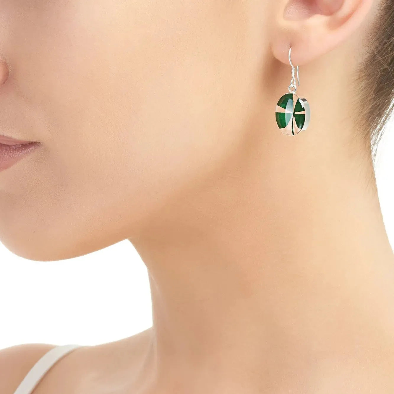 Pendientes de trébol de cuatro hojas de Shrieking Violet® ¡Un regalo de buena suerte para ella!