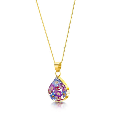 Flower jewellery by Shrieking Violet® Gold-plated sterling silver teardrop pendant necklace with real flowers. Gift ideas for girlfriend or wife